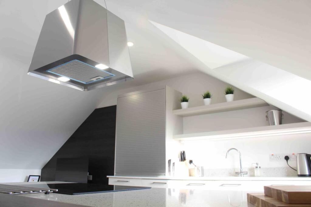 The Loft , Portrush Appartement Buitenkant foto